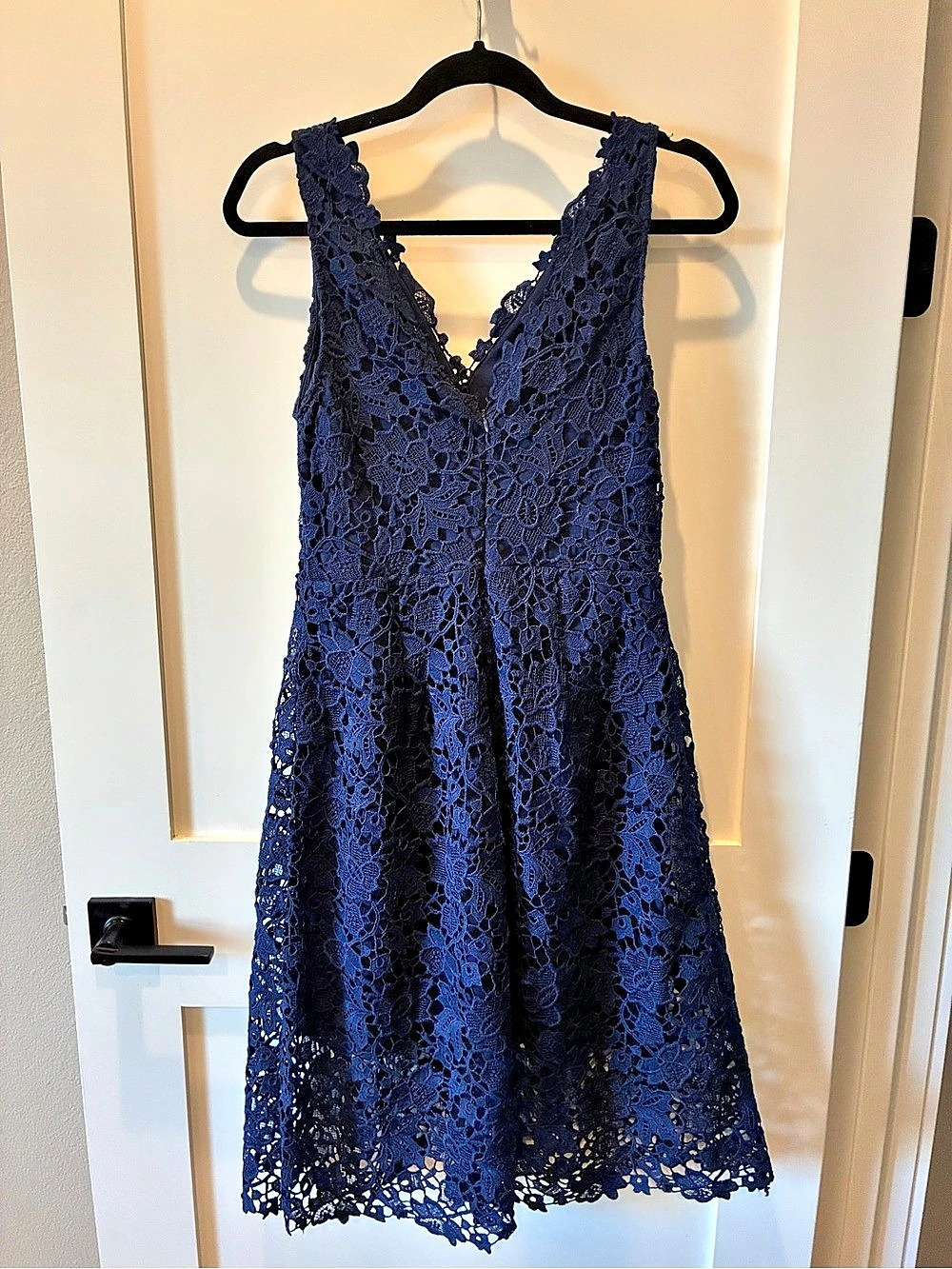Adrianna Papell Lace Midi Dress in Blue Size 6 Like New